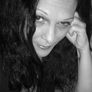 Meet your Posher, Ellaina